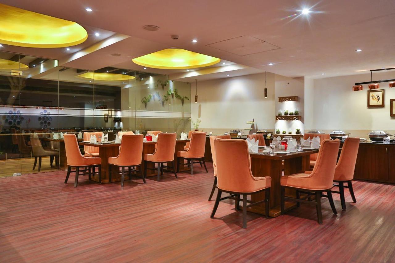 แบมบู สา รีสอร์ต แอนด์ สปา Hotel อุเดเปอร์ ภายนอก รูปภาพ